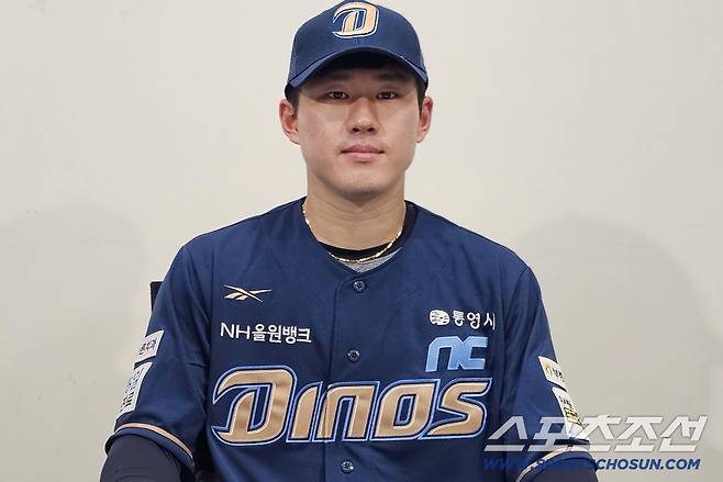 NC 다이노스로 트레이드되자마자 2번 타자로 출전하게 된 최원준. 부산=권인하 기자