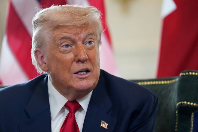 미국이 유럽연합(EU)과 타결한 무역 협정으로 관련 위험이 사그라들고 금리 결정 관망세가 유입되면서 뉴욕증시가 혼조였다. 사진은 도널드 트럼프 미국 대통령./사진=로이터