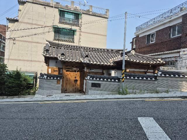 서울 성북구 보문동6가 41-17에 있는 공공한옥. [온비드 제공]