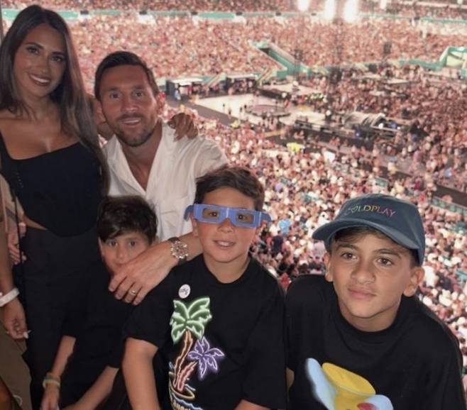 메시 가족들. 인스타그램 캡처