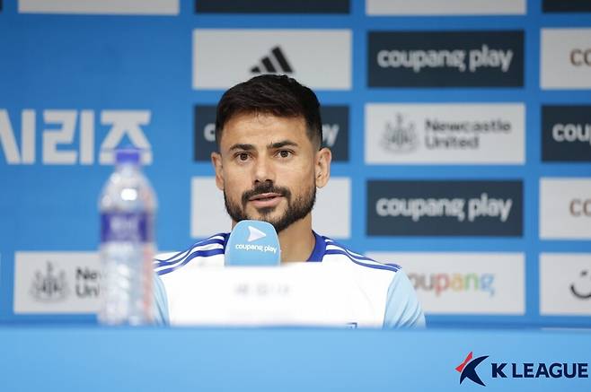 ▲ K -League All -Star 'Team K League' and Newcastle United will face the Suwon World Cup Stadium on the 30th. One day before the game, Kim Pan -gon and Sejingya attended the team K -League press conference held at the Suwon World Cup Stadium. Ⓒ Korea Professional Football Federation