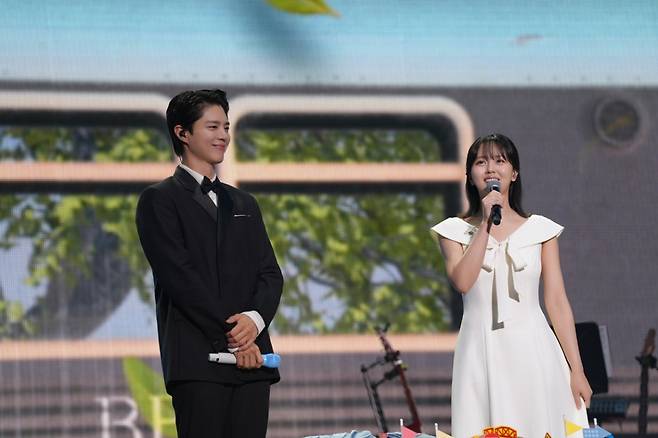 /사진=더블랙레이블