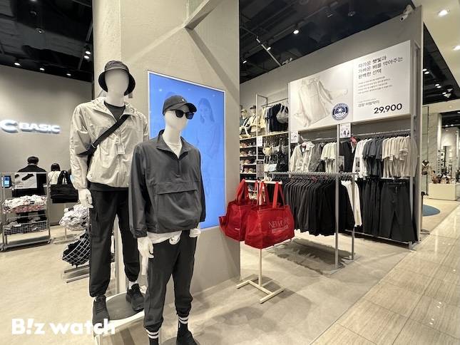 이랜드리테일 NC베이직 NC 송파점. / 사진=정혜인 기자 hij@