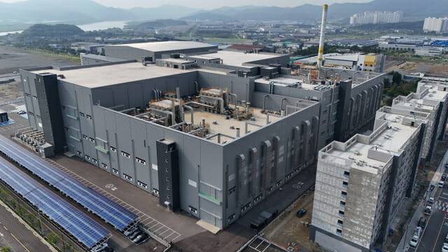 엘앤에프 대구 구지 3공장 전경