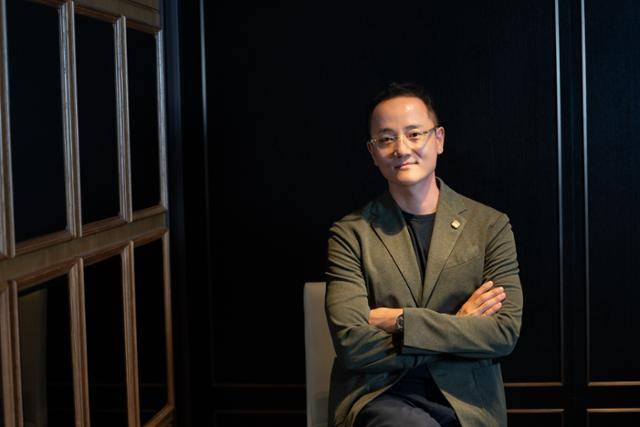 필감성 감독이 '좀비딸' 관련 인터뷰를 진행했다. NEW 제공