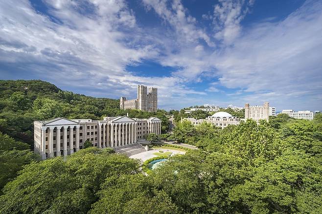 ▲경희사이버대학교 글로벌자율학부는 이주민을 위한 국내 최초의 온라인 학사과정을 운영한다.