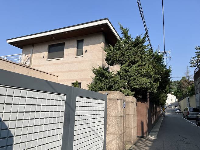 고(故) 이건희 삼성 선대회장이 보유했던 서울 용산구 이태원동 단독주택 모습. 윤성현 기자