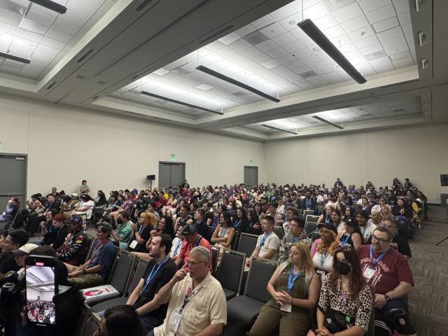 ‘전지적 독자 시점’ 실사 영화 최초 공개 패널을 보기 위해 모인 관객들. 사진 제공=네이버웹툰