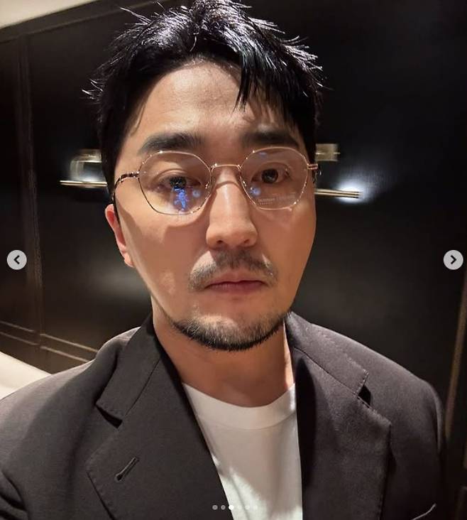 이준혁, 유병재 고소 안 하나..사진 논란 불구 SNS 팔로우 [스타이슈]