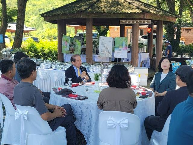축사를 하는 윤석정 전북일보 사장 / 사진=국승호 기자