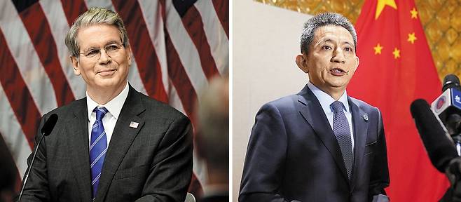 스콧 베선트(왼쪽 사진) 미국 재무장관과 리청강(오른쪽 사진) 중국 상무부 국제무역담판대표 겸 부부장이 29일 스웨덴 스톡홀름에서 열린 미·중 3차 무역 협상을 벌인 직후, 각각 기자회견을 열어 협상 결과를 설명하고 있다. 이날 미국은 다음 달 만료 예정이던 대(對)중국 상호 관세 유예 조치를 90일 추가 연장하기로 했다. /로이터 신화 연합뉴스