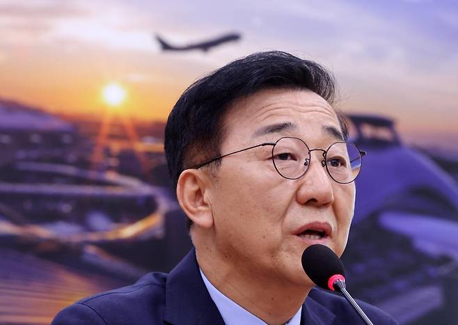 김윤덕 국토교통부 장관 후보자가 29일 오전 서울 여의도 국회 국토교통위원회에서 열린 인사청문회에서 의원 질의에 답하고 있다. 2025.07.29 서울=뉴시스