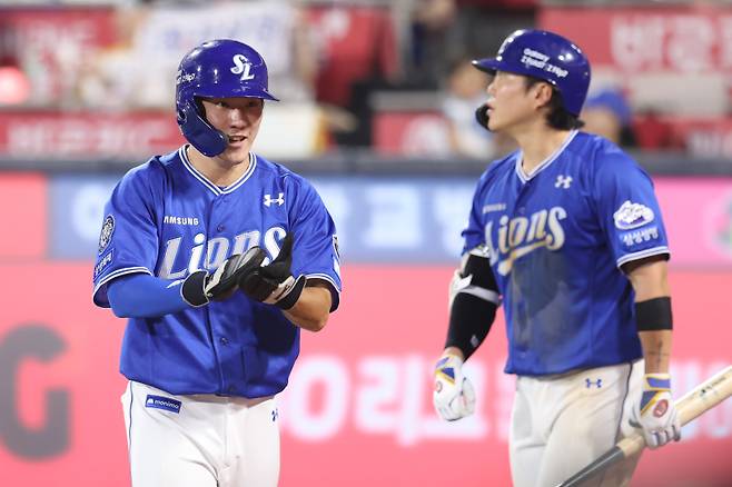 삼성 홍현빈과 류지혁. 삼성 제공