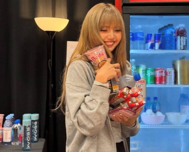 블랙핑크 리사 SNS