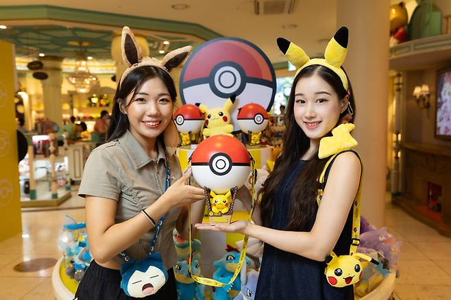 7월 출시한 피카츄 풍선비행 팝콘통 / 사진=롯데월드 어드벤처