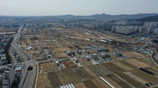 경기경제자유구역이 조성될 수원시 권선구 일대.  수원시 제공