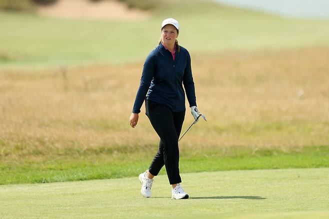 로티 워드가 LPGA 투어 시즌 마지막 메이저 대회 AIG 여자오픈 개막을 하루 앞둔 지난 30일 프로암 라운드를 하고 있다. 게티이미지코리아