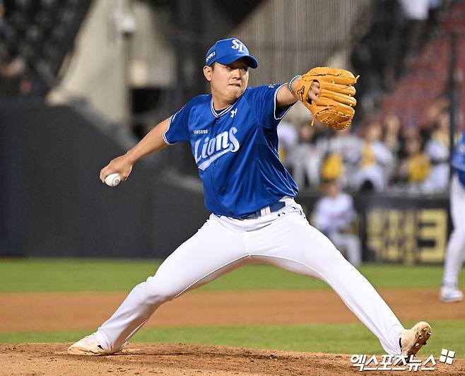 삼성 라이온즈 투수 양창섭이 올해 정규시즌 경기에 구원 등판해 역투하고 있다. 엑스포츠뉴스 DB