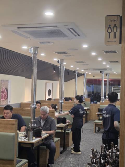 산성식육점 베트남 호찌민 매장. 산성식육점 제공