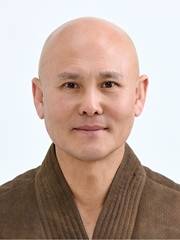 윤봉택 시인.