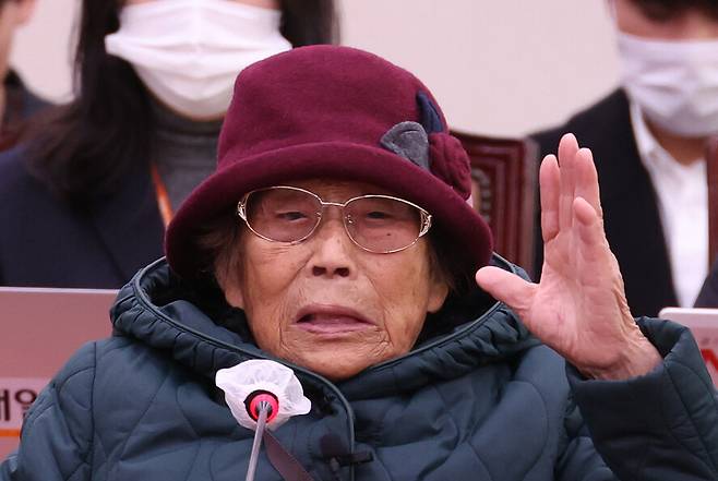 강제동원 피해자 양금덕 할머니가 2023년 3월13일 국회 외교통일위원회 전체회의에 참고인으로 출석해 발언하고 있다. 한겨레 강창광 선임기자 chang@hani.co.kr