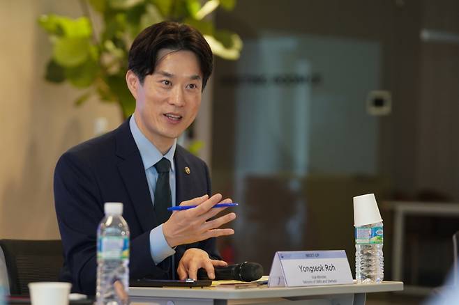 노용석 중소벤처기업부 차관이 1일 서울 강남구 글로벌스타트업센터(GSC)에서 열린 '인바운드 창업기업 간담회'에서 인사말을 하고 있다./사진=중소벤처기업부