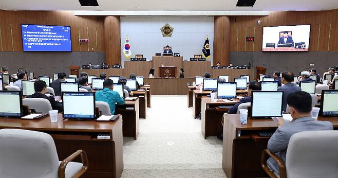 지난달 29일 열린 충남도의회 제360회 임시회 제2차 본회의. 충남도의회 제공