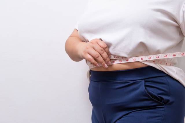 서명옥 국민의힘 의원이 지방흡입 수술 후 폐기되던 지방을 의료용으로 재활용하도록 규제를 완화하는 법안을 내놨다. 사진은 기사의 특정 사실과 관련 없음. 게티이미지뱅크