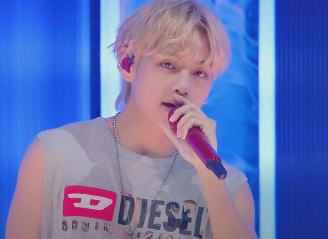 그룹 방탄소년단(BTS) 멤버 뷔. Mnet '엠카운트다운' 방송화면 캡처.