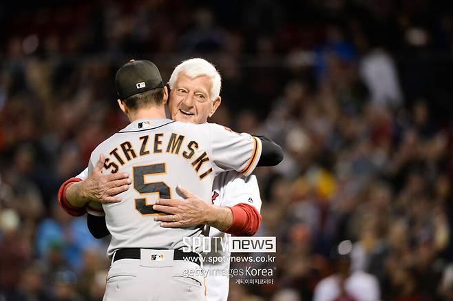 ▲ 마이크 야스트렘스키와 칼 야스트렘스키