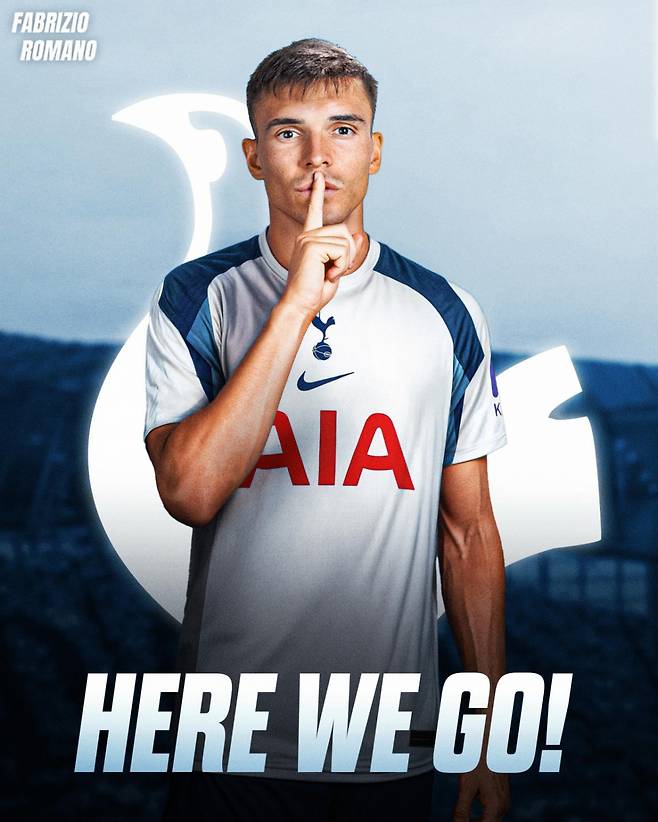 주앙 팔리냐의 토트넘 홋스퍼 유니폼 합성 사진. /사진=파브리시오 로마노 SNS