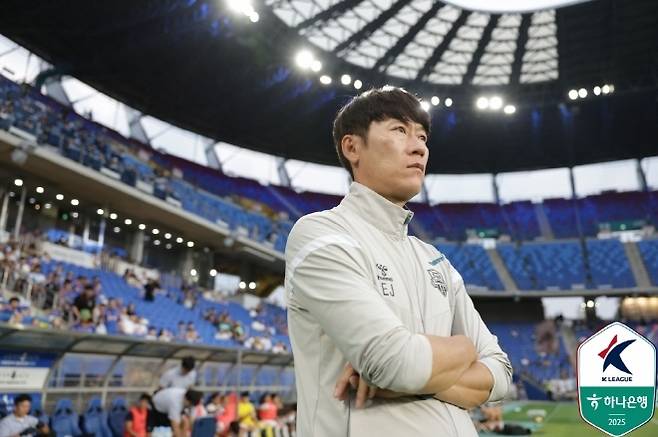 수원 FC 김은중 감독. 사진=한국프로축구연맹