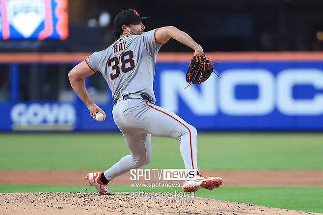 ▲ 로비 레이는 6이닝 무실점 호투로 샌프란시스코의 연패 탈출을 이끌었다.