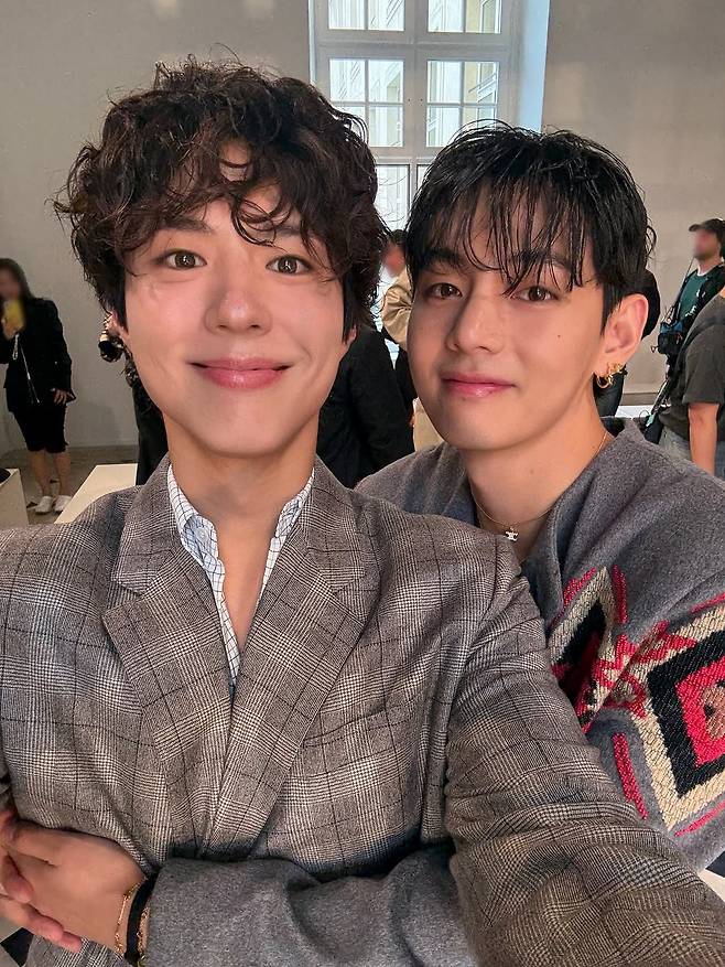 뷔 X 박보검 '찐친' 10년 우정..'칸타빌레' 깜짝 등장