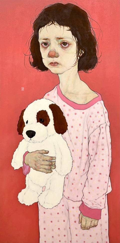 임일민, Girl Holding a Puppy Doll, 120.5x60.2cm, Mixed media on cotton, 2025