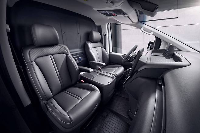 현대차 2026 ST1 실내 / 출처=현대차