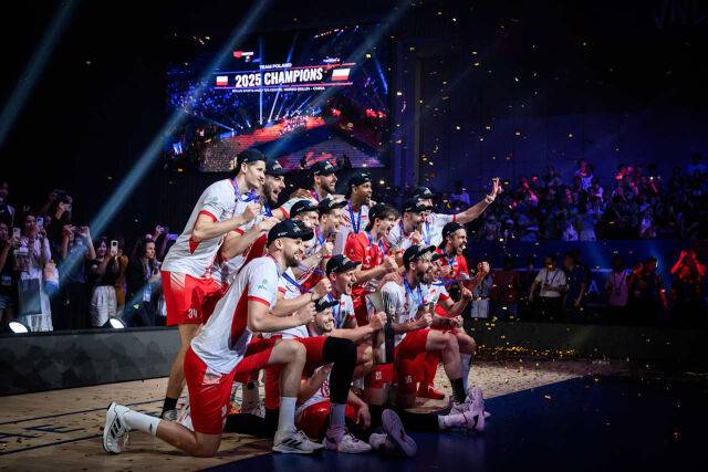 VNL 우승을 차지한 폴란드 남자배구 대표팀./FIVB