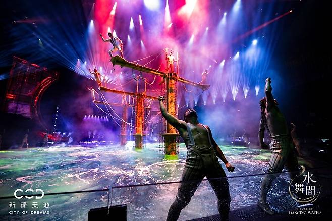 마카오 ‘더 하우스 오브 댄싱워터’