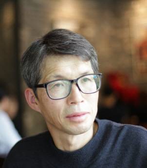 정범종 작가.