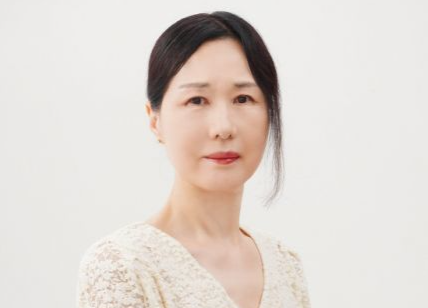 최치원 신인상 수상자 강은미 시인