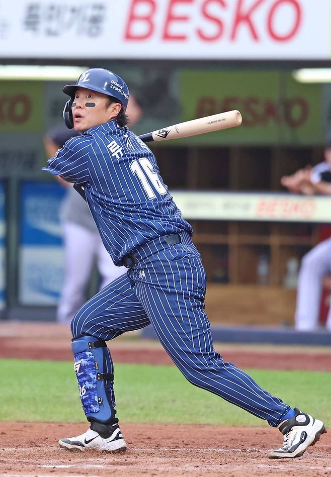 지난 3일 대구 삼성라이온즈파크에서 열린 '2025 신한 SOL 뱅크 KBO리그' 삼성 라이온즈와 LG 트윈스 경기에서 타석에 들어선 류지혁. <삼성 라이온즈 제공>