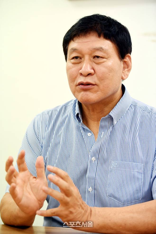 이준희 대한씨름협회장이 스포츠서울과 인터뷰를 하고 있다. 최승섭기자 thunder@sportsseoul.com