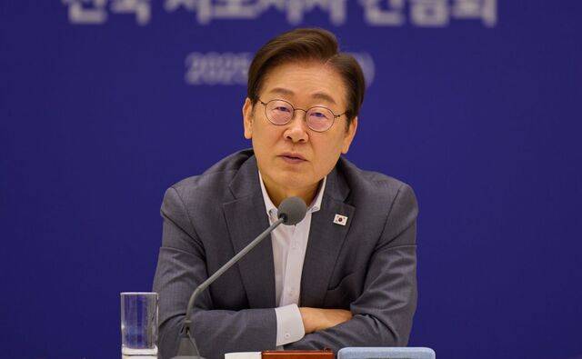 이재명 대통령이 지난 1일 서울 용산 대통령실에서 열린 전국 시·도지사 간담회에서 발언을 하고 있다. 대통령실 제공