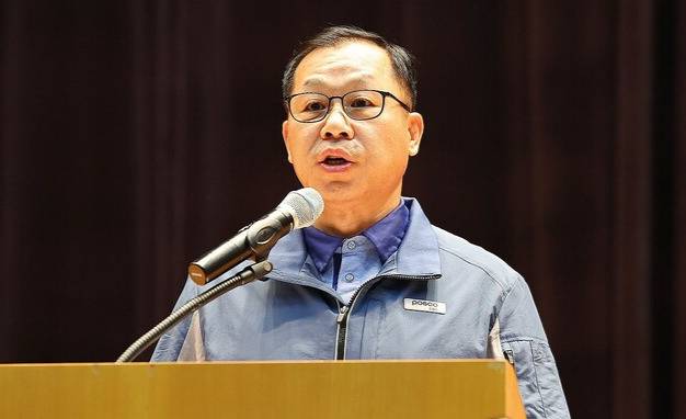 정희민 포스코이앤씨 사장이 지난달 29일 인천 송도 본사에서 연이은 현장 사망사고와 관련한 담화문을 발표하고 있다. 연합뉴스