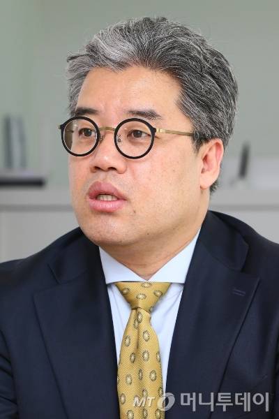 임대근(한국외대 컬처테크융합대학장 / 한국영화학회장)