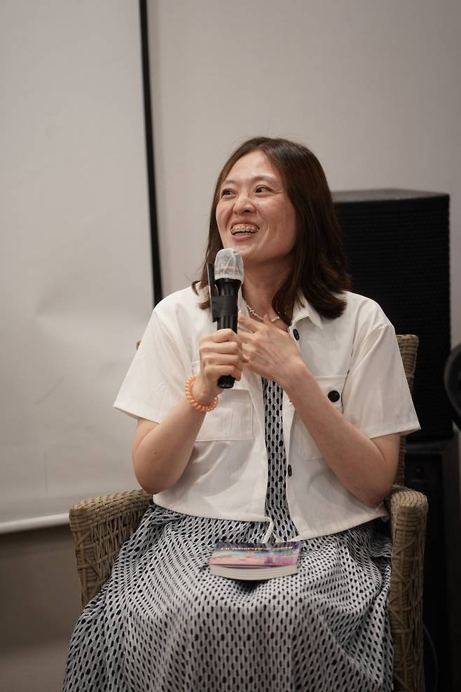 조영주 작가의 ‘넌 언제나 빛나’는 반려동물을 잃은 슬픔을 뜻하는 ‘펫로스 증후군’을 소재로 해 소설을 펼쳐 나간다.﻿ 책이라는신화 제공