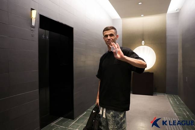 뉴캐슬 유나이티드와 경기를 위해 팀 K리그에 소집된 아사니의 모습. /사진=한국프로축구연맹