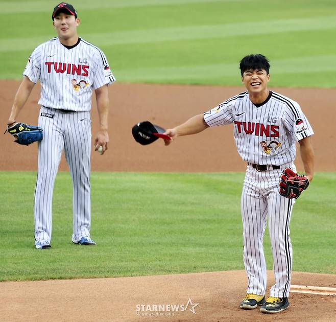 [한번에쓱]피지컬100우승자 마선호 'LG 승요 깜짝 등장'