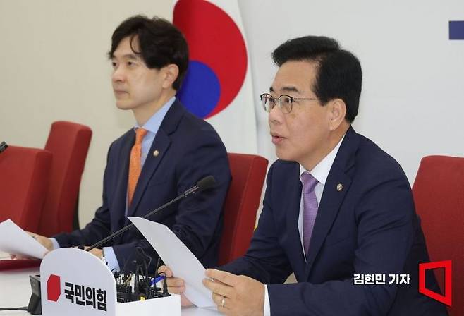 송언석 국민의힘 비상대책위원장 겸 원내대표가 6일 국회에서 열린 현안 관련 기자간담회에서 발언하고 있다. 2025.8.6 김현민 기자