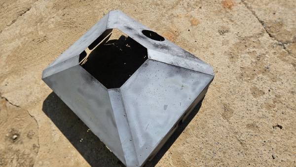 녹 전환제를 바르니 부분 부분 검게 변한다